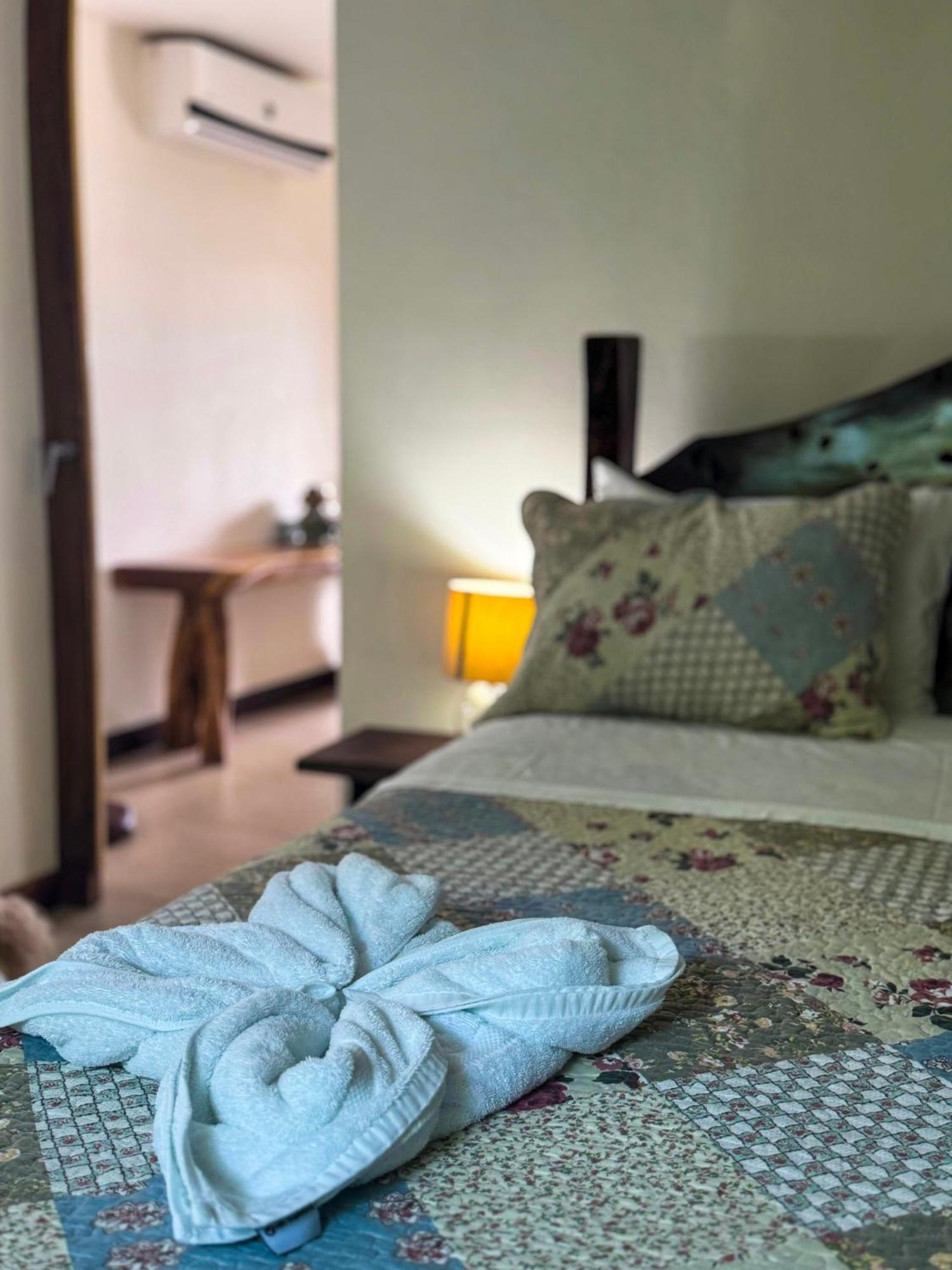 Cocobolo Beach Boutique Hotel San Juanillo Dış mekan fotoğraf